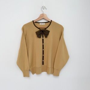 Vintage Bow-Front Sweater